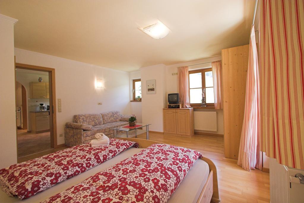 Apartments Dilln Guetl ティーレス 部屋 写真